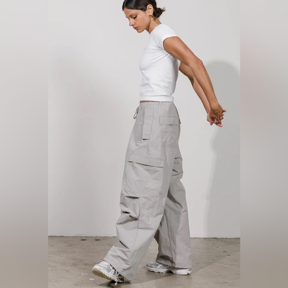 Local European Grey Parachute Cargo Pants Baggy Gorpcore Y2K Dancer Size M/L - Picture 2 of 14